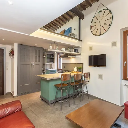 Mou Trastevere House By Rental In Rome-3